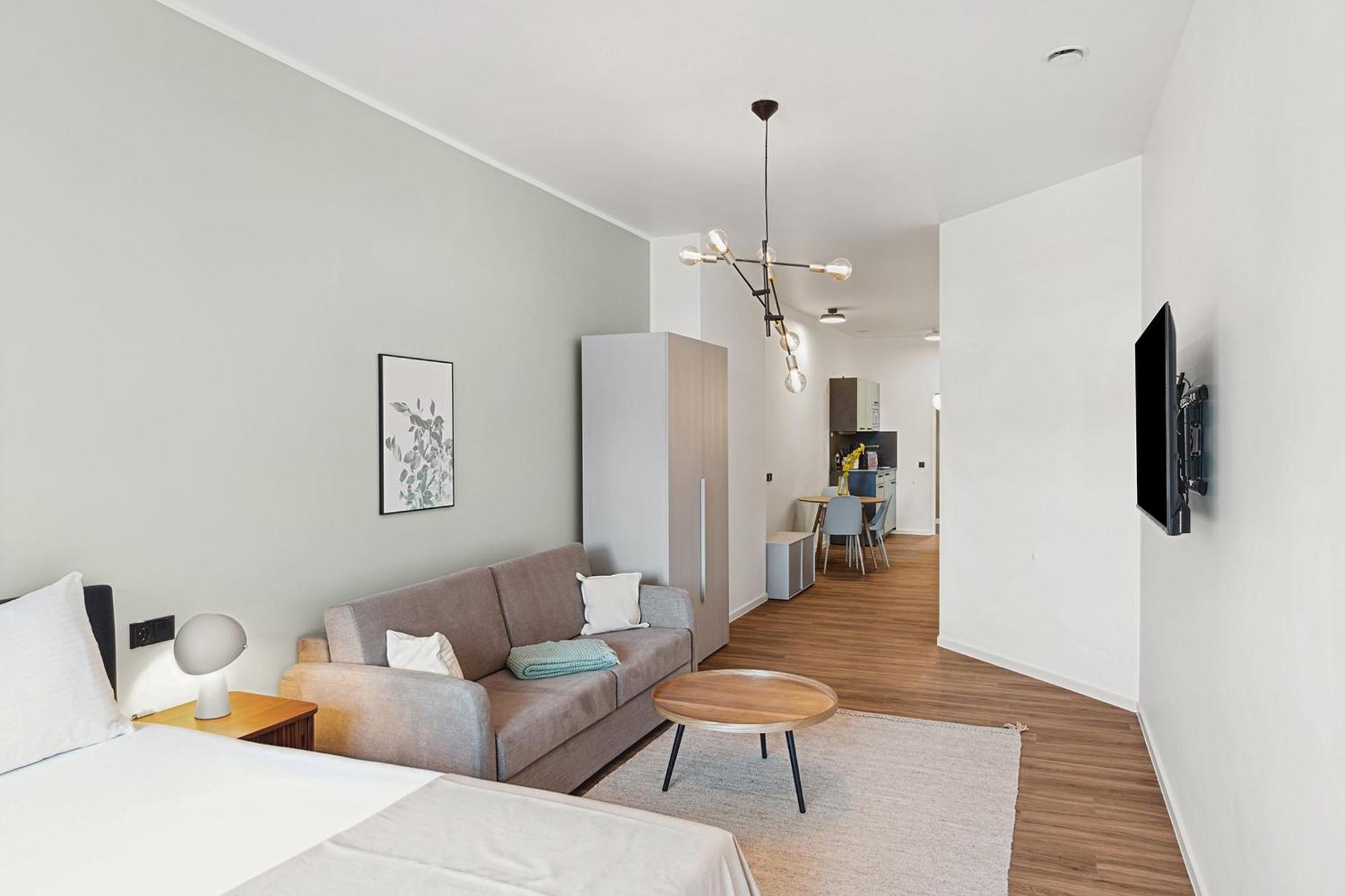Limehome Memmingen Maximilianstrasse מראה חיצוני תמונה