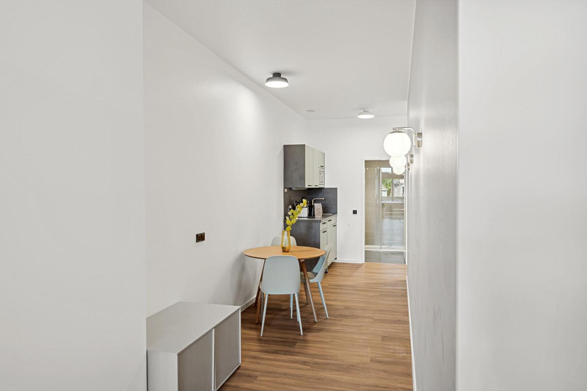 Limehome Memmingen Maximilianstrasse חדר תמונה