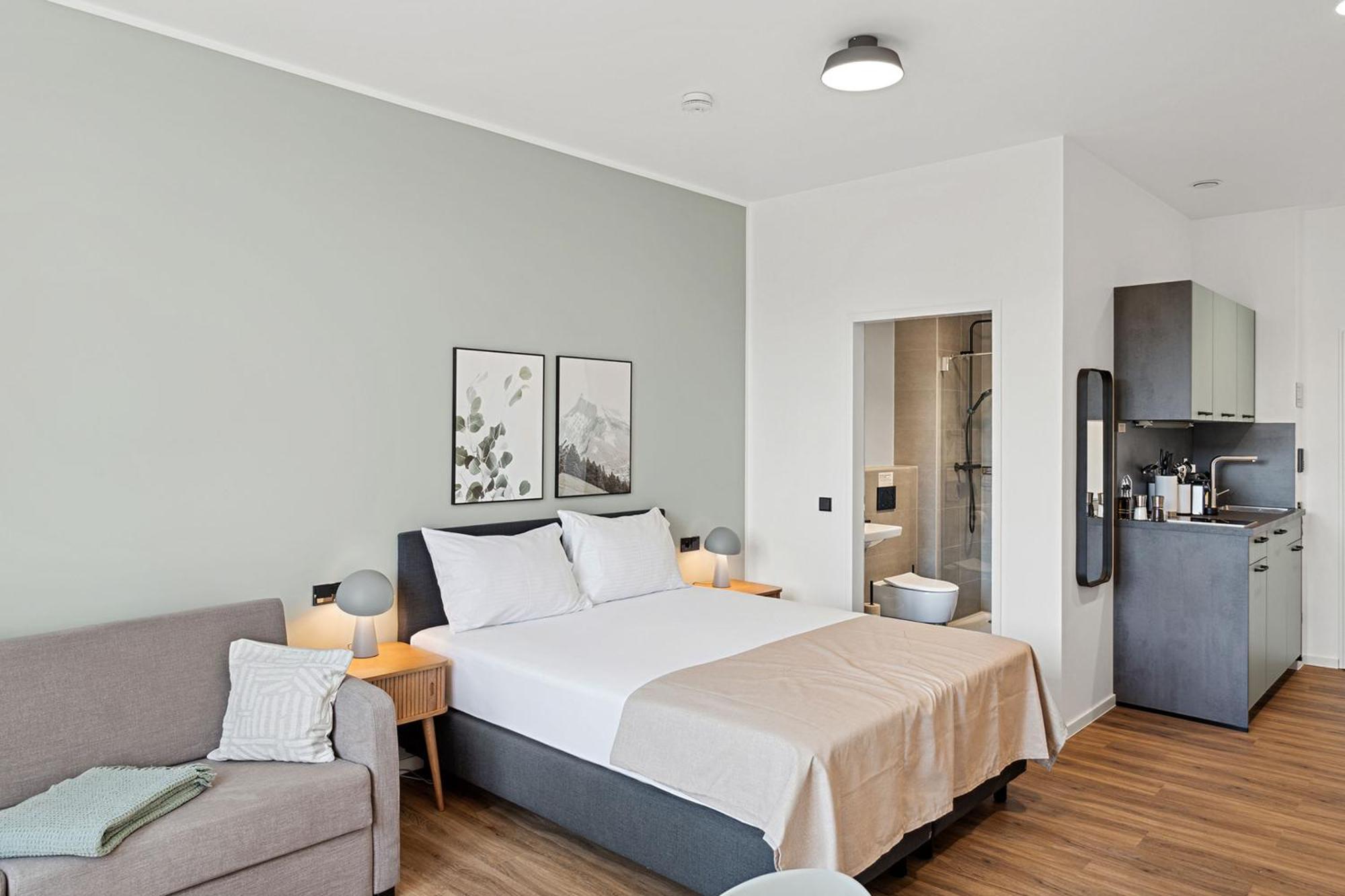 Limehome Memmingen Maximilianstrasse מראה חיצוני תמונה