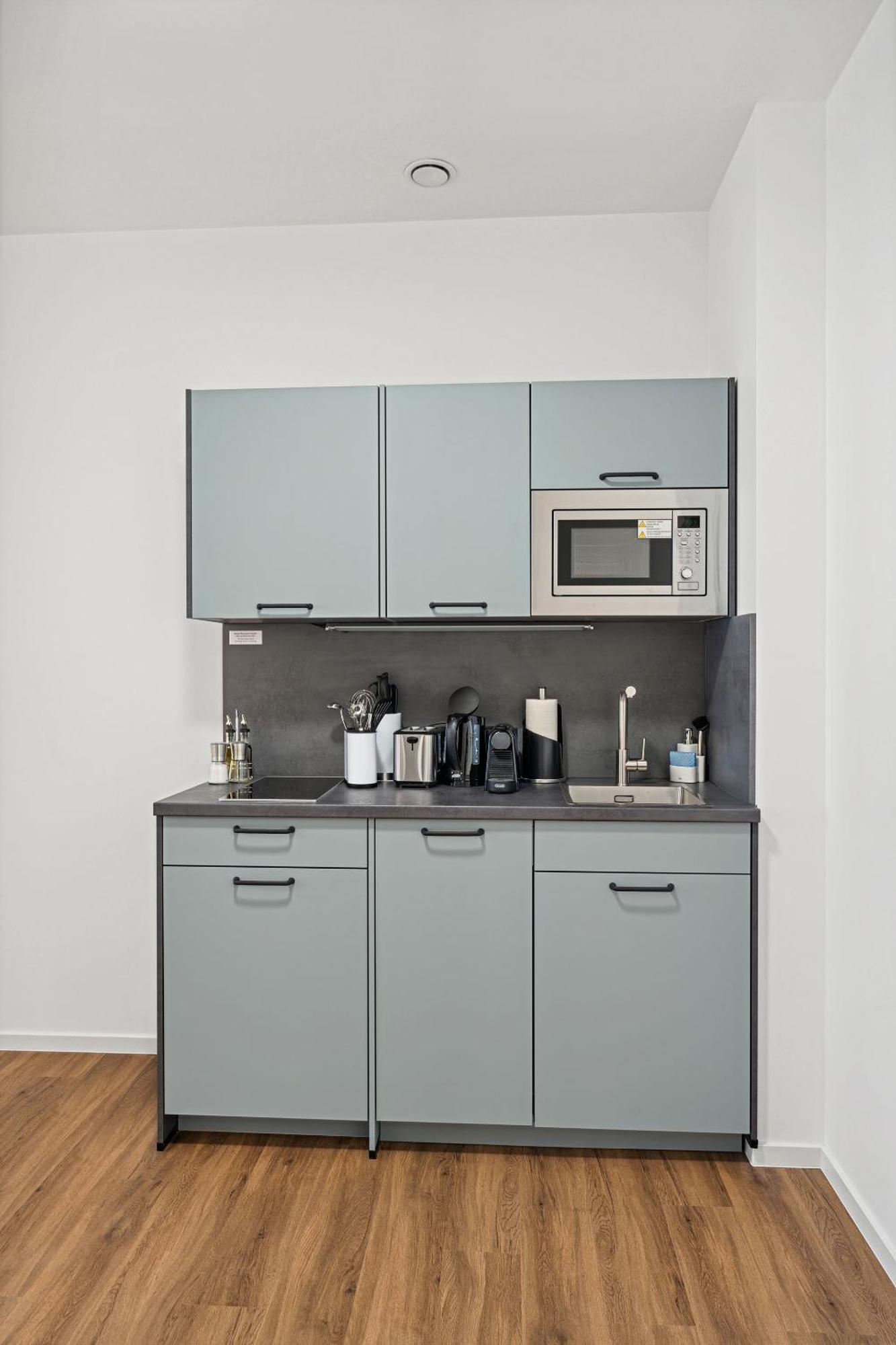 Limehome Memmingen Maximilianstrasse מראה חיצוני תמונה